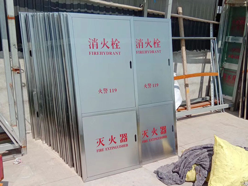 山東消防栓箱工廠生產(chǎn)案例